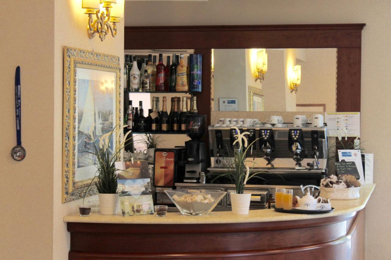 Depandance Hotel Jole Чезенатико Экстерьер фото
