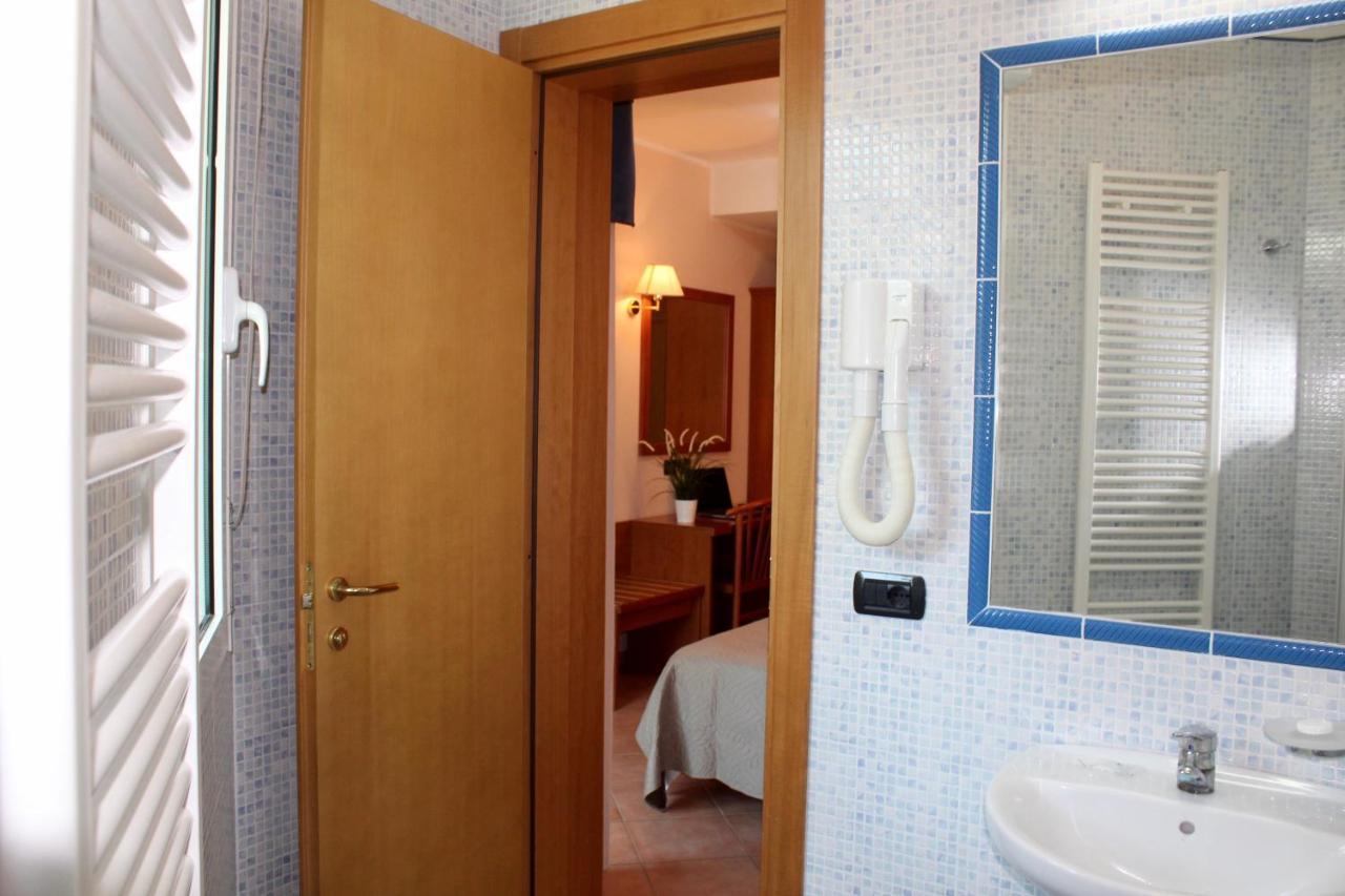 Depandance Hotel Jole Чезенатико Экстерьер фото